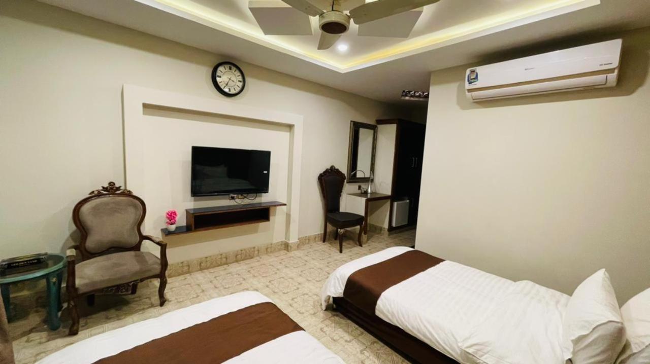 Golden Sand Hotel ราฮิมยาร์คาน ภายนอก รูปภาพ