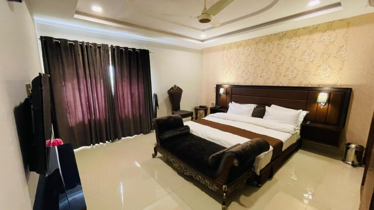 Golden Sand Hotel ราฮิมยาร์คาน ภายนอก รูปภาพ