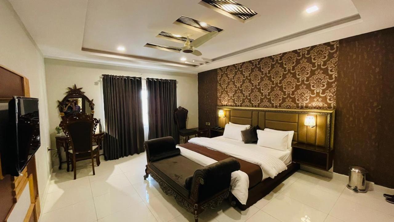 Golden Sand Hotel ราฮิมยาร์คาน ภายนอก รูปภาพ